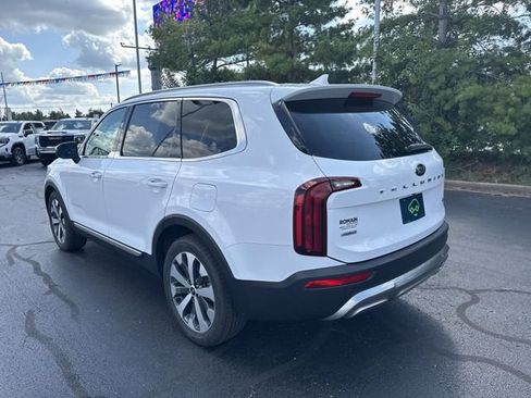 Used 2021 Kia Telluride S AWD/4WD image 3