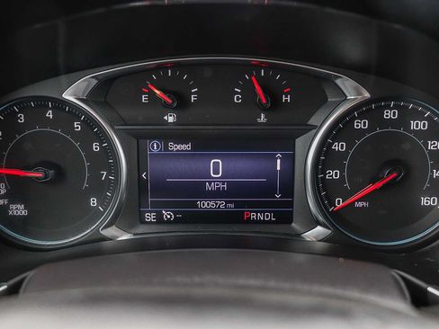 Used 2022 Chevrolet Equinox LT AWD/4WD image 22