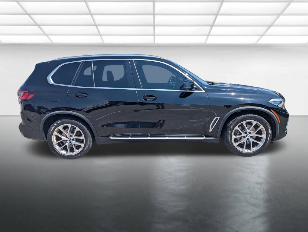 Used 2021 BMW X5 xDrive40i w/ Premium Package AWD/4WD image 25