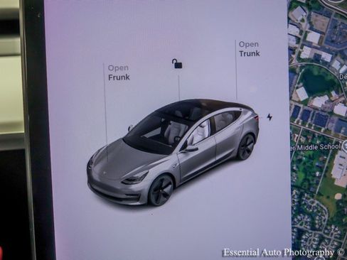 Used 2018 Tesla Model 3 Performance AWD/4WD image 16