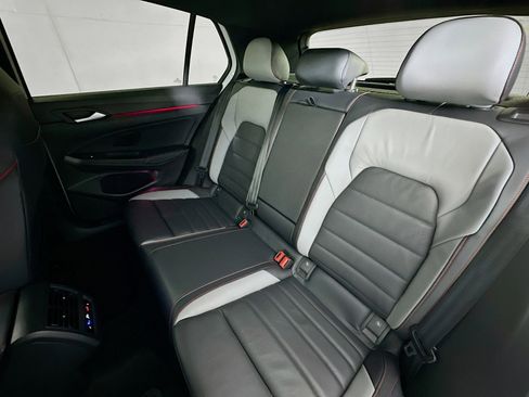 Used 2024 Volkswagen GTI Autobahn image 23