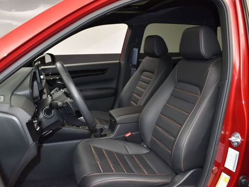 Used 2024 Honda CR-V Sport Touring image 9
