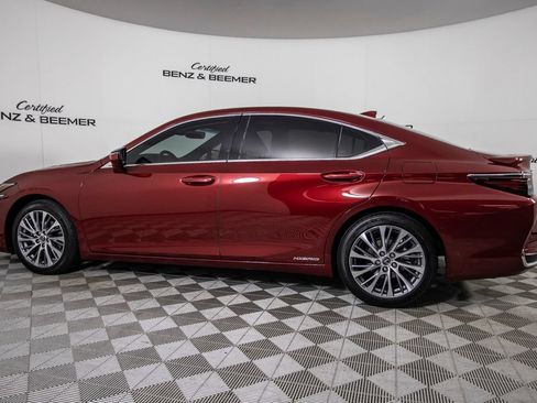 Used 2021 Lexus ES 300h w/ Premium Package FWD image 11