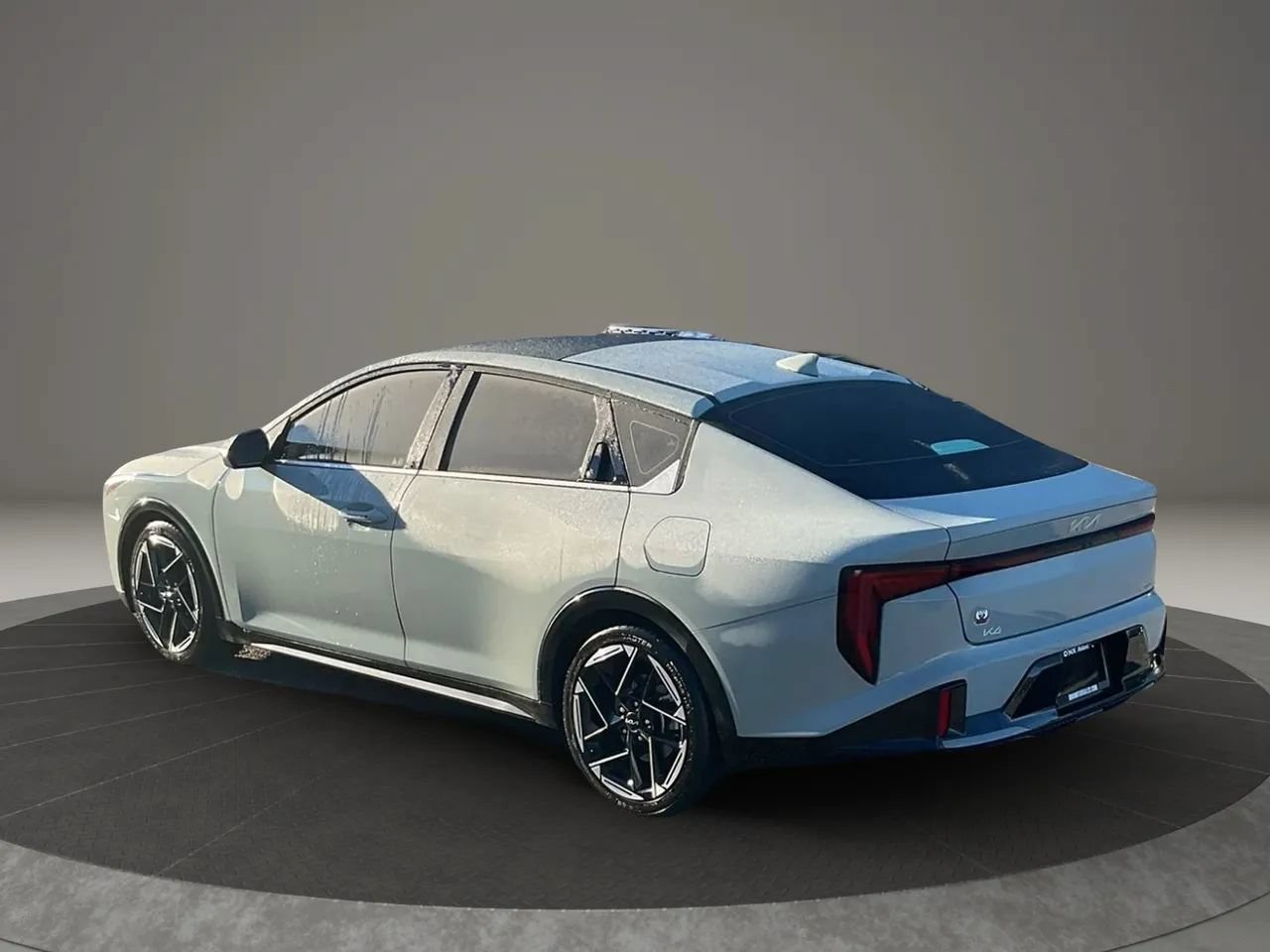 Used 2025 Kia K4 GT-Line w/ GT-Line Sunroof Package FWD image 3