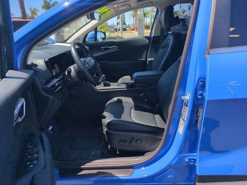 Certified 2026 Kia Sportage EX w/ EX Panorama Roof Package FWD image 15