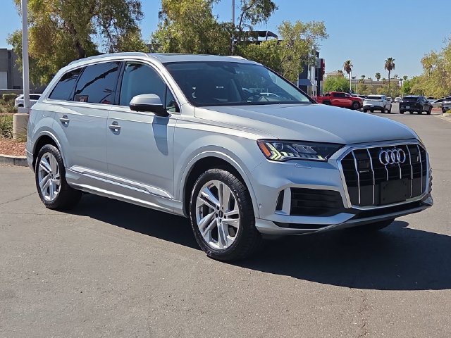 Used 2024 Audi Q7 3.0T Premium Plus AWD/4WD image 5