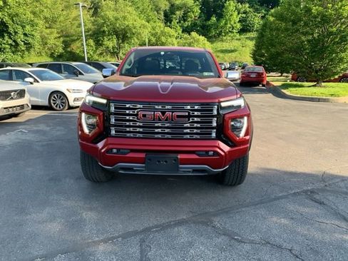 Used 2024 GMC Canyon Denali AWD/4WD image 2