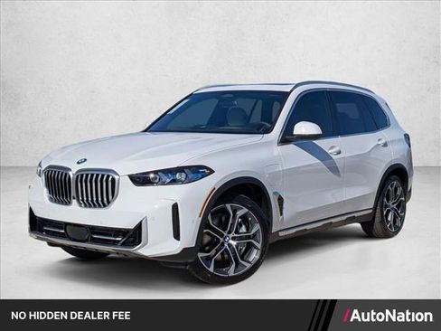 Used 2026 BMW X5 xDrive50e w/ Executive Package AWD/4WD image 1