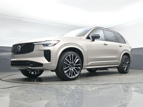 New 2026 Volvo XC90 B6 Ultra w/ Protection Package Premier image 41