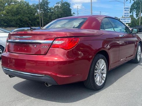Used 2012 Chrysler 200 Limited FWD image 8