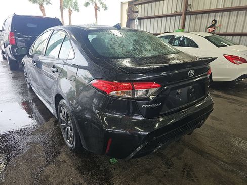 Used 2020 Toyota Corolla LE image 7