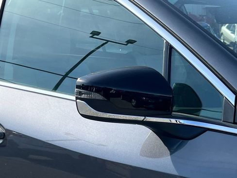 New 2025 Subaru Outback Premium image 7
