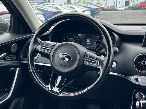 Used 2018 Kia Stinger Premium AWD/4WD image 12