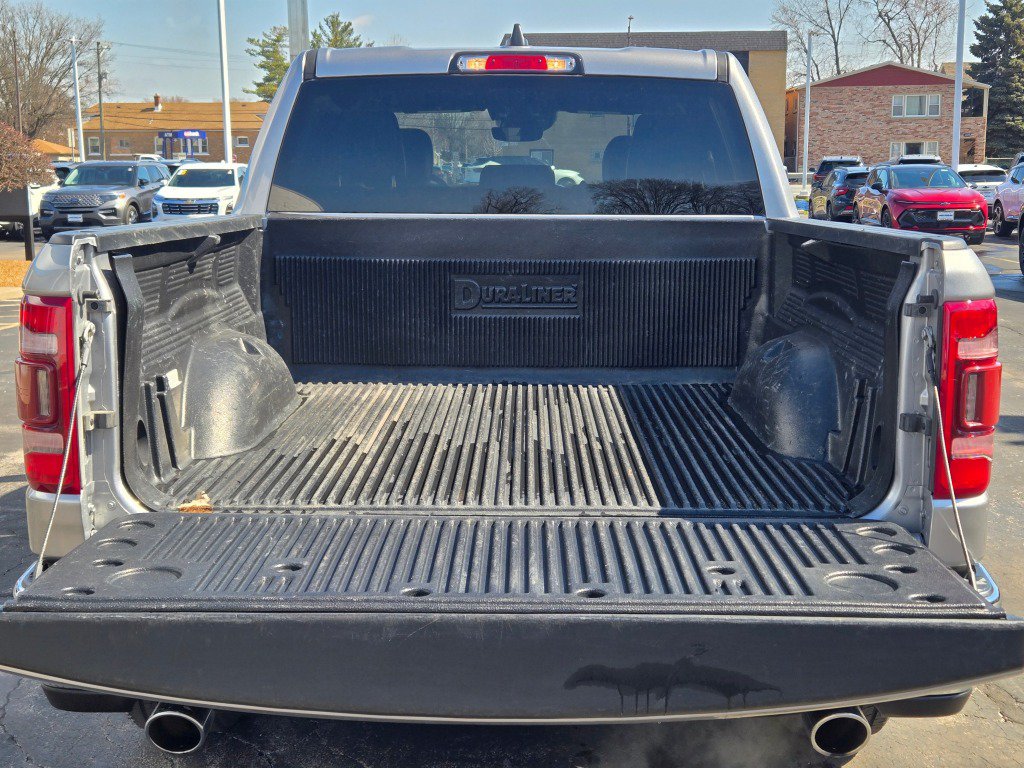 Used 2024 RAM 1500 Laramie AWD/4WD image 14