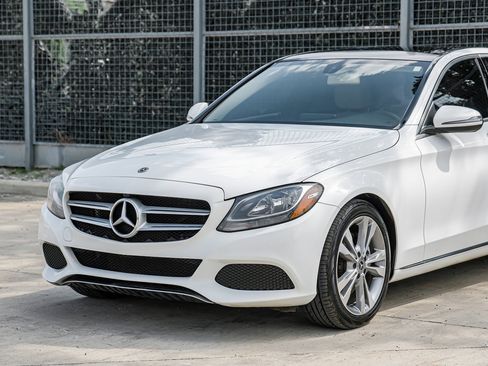 Used 2018 Mercedes-Benz C 300 Sedan w/ Multimedia Package image 8