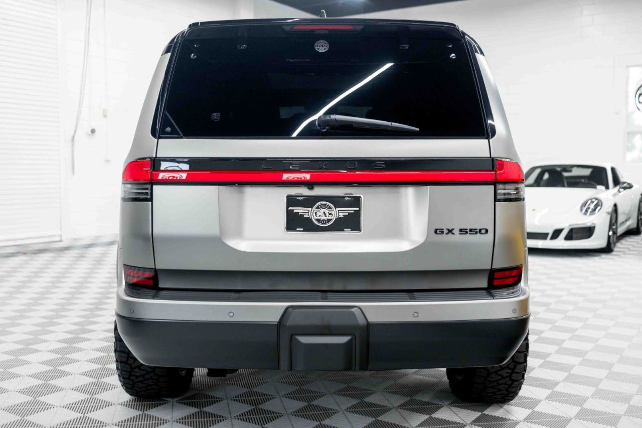 Used 2026 Lexus GX 550 w/ Accessory Package (ZB) AWD/4WD image 9