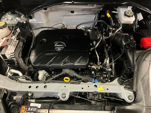 Used 2023 Chevrolet TrailBlazer LT w/ Convenience Package AWD/4WD image 7