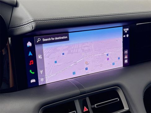 Used 2025 Porsche Taycan image 19