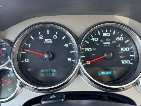 Used 2013 Chevrolet Silverado 3500 W/T w/ Snow Plow Prep Package AWD/4WD image 22