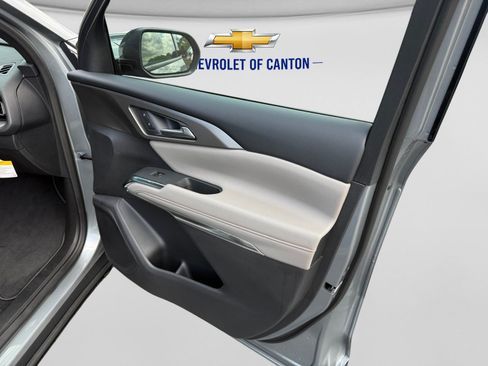 New 2026 Chevrolet Traverse LT FWD image 14