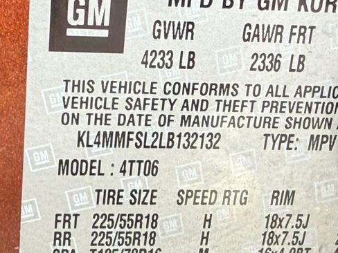 Used 2020 Buick Encore GX Essence w/ Experience Buick Package image 29