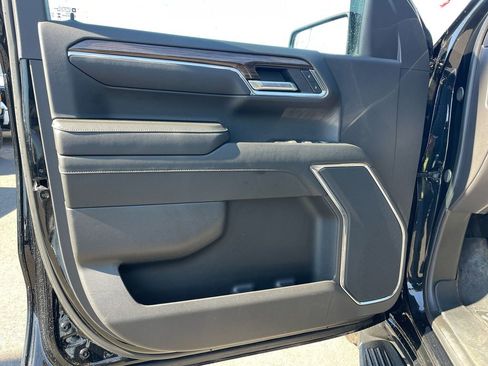 Used 2024 Chevrolet Silverado 1500 LT w/ Z71 Off-Road Package image 26