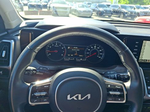 Used 2023 Kia Sorento X-Line EX AWD/4WD image 17
