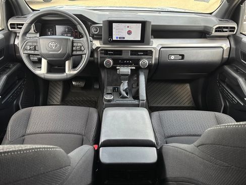 Used 2026 Toyota 4Runner SR5 RWD image 9