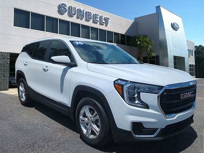 Used 2024 GMC Terrain SLE