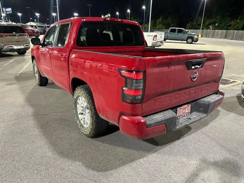 Used 2022 Nissan Frontier SV RWD image 7