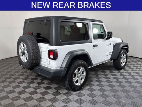 Used 2018 Jeep Wrangler Sport AWD/4WD image 5