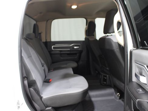 Used 2019 RAM 2500 Big Horn AWD/4WD image 23