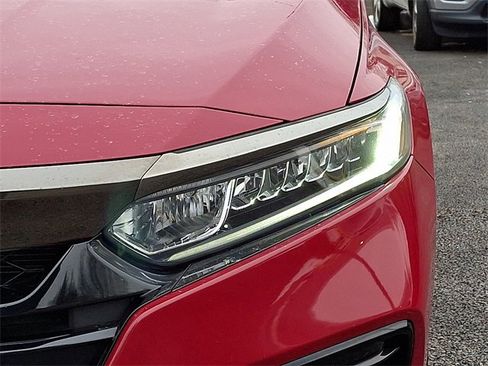 Certified 2019 Honda Accord Sport image 9