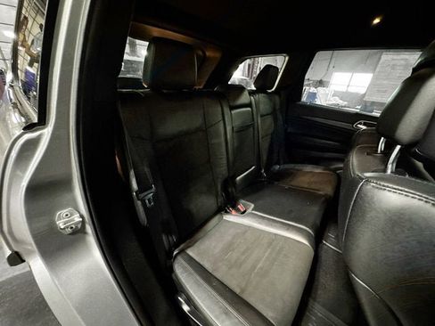 Used 2020 Jeep Grand Cherokee Altitude image 23