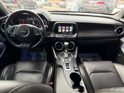 Used 2016 Chevrolet Camaro SS RWD image 25