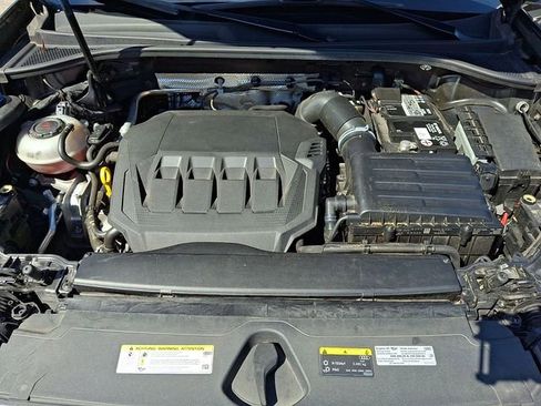 Used 2020 Audi Q3 2.0T Premium w/ Convenience Package image 28