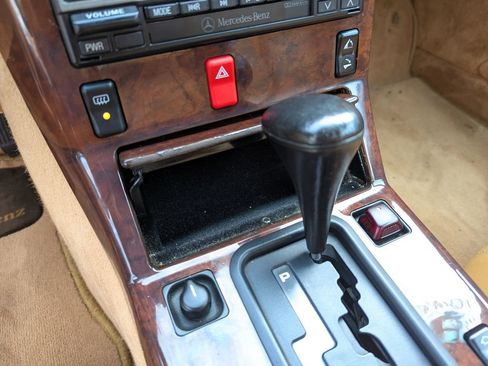 Used 1991 Mercedes-Benz 300 SL image 23