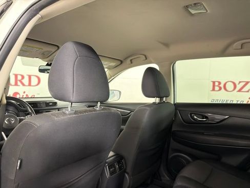 Used 2020 Nissan Rogue SV AWD/4WD image 14
