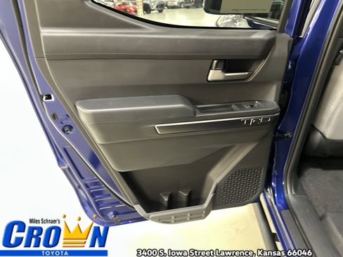 New 2024 Toyota Tacoma TRD Off-Road image 23