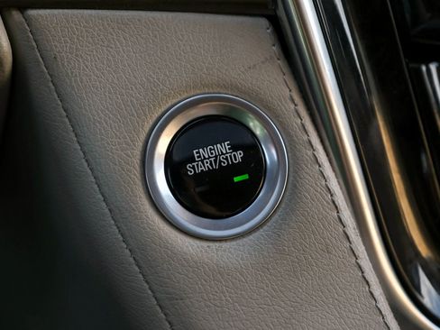 Used 2020 Cadillac Escalade ESV Luxury image 24