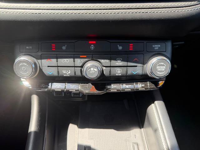 Used 2022 Dodge Durango GT AWD/4WD image 24