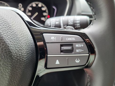 New 2025 Honda Pilot Touring image 17