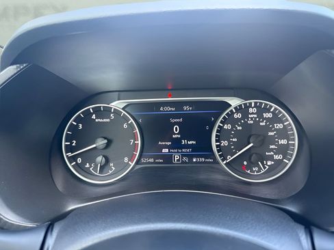 Used 2024 Nissan Sentra SV FWD image 20