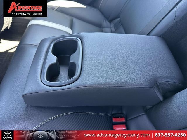 Used 2025 Toyota Camry SE w/ Multimedia Upgrade Package AWD/4WD image 15