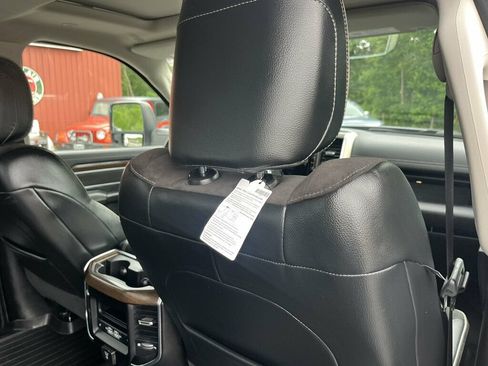 Used 2023 RAM 2500 Laramie AWD/4WD image 39