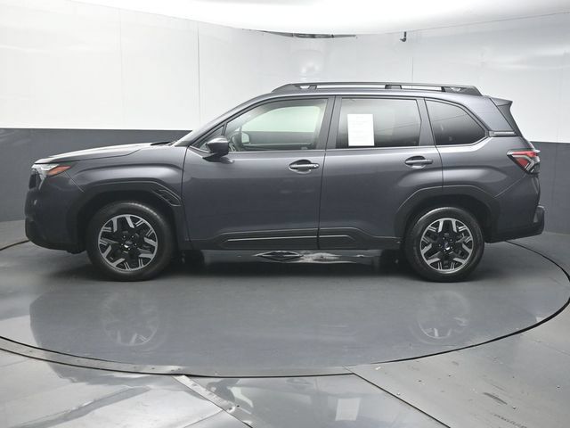 Used 2025 Subaru Forester Premium w/ Convenience Package #1 AWD/4WD image 5