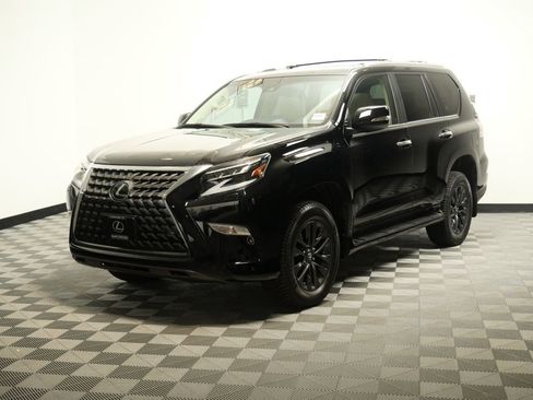 Certified 2023 Lexus GX 460 Premium w/ Premium Plus Package AWD/4WD image 4