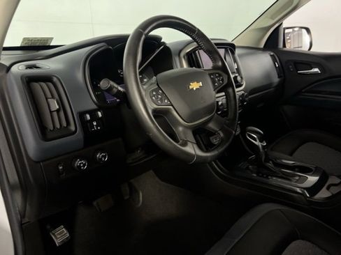 Used 2022 Chevrolet Colorado Z71 w/ Safety Package image 23