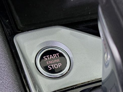 Used 2024 Nissan Altima 2.5 SV FWD image 20