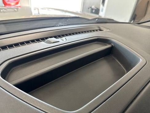Used 2019 GMC Sierra 1500 SLT w/ SLT Premium Package AWD/4WD image 46